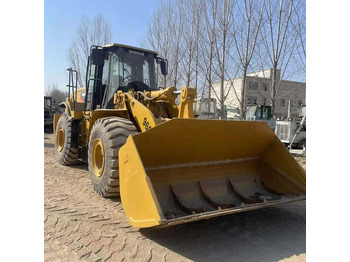 Pyöräkuormaaja CATERPILLAR 966H