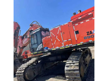 Kaivuri HITACHI