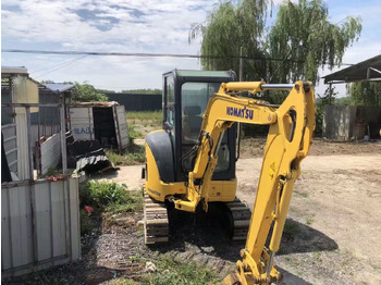 Minikuormaaja KOMATSU PC30