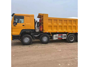 Kippiauto kuorma-auto SINOTRUK HOWO