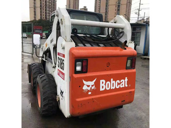 Pyöräkuormaaja BOBCAT S185