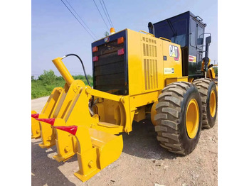 Tiehöylä CATERPILLAR 140K