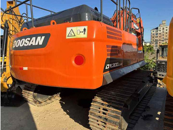 Telakaivukone Used Digger DOOSAN DX300 Construction Machinery Construction Digger Used DOOSAN DX300 Cheap Excavator: kuva Telakaivukone Used Digger DOOSAN DX300 Construction Machinery Construction Digger Used DOOSAN DX300 Cheap Excavator