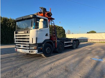 Koukkulava kuorma-auto SCANIA R124