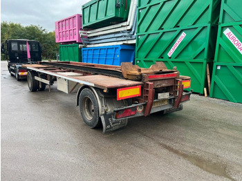 Vaihtolavaperävaunu/ Nostovarsi vaihtolavaperävaunu