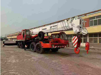 Ajoneuvonosturi TADANO TL-250E