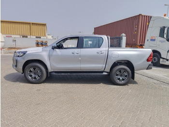 Henkilöauto TOYOTA Hilux
