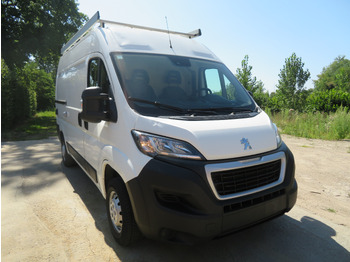 Pakettiauto PEUGEOT Boxer