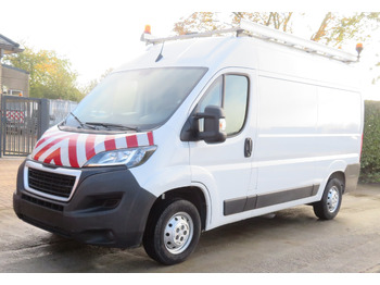 Pakettiauto Peugeot Boxer 2.2 BlueHDi - L2H2: kuva Pakettiauto Peugeot Boxer 2.2 BlueHDi - L2H2