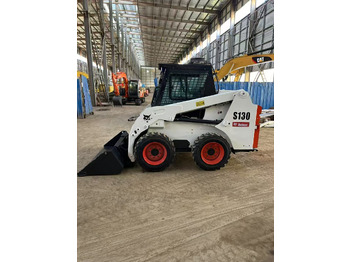 Liukuohjattu kuormaaja BOBCAT S130