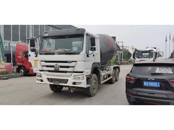 Betoniauto SINOTRUK HOWO