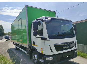 Kuorma-auto alusta MAN TGL 12.180 podwozie do zabudowy: kuva Kuorma-auto alusta MAN TGL 12.180 podwozie do zabudowy