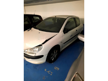 Henkilöauto PEUGEOT