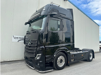 Vetopöytäauto MERCEDES-BENZ Actros 1863