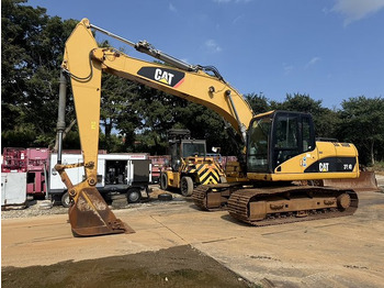 Telakaivukone CATERPILLAR 320D