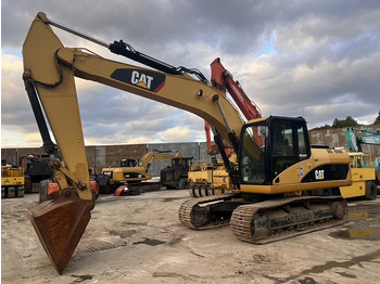 Telakaivukone CATERPILLAR 320D