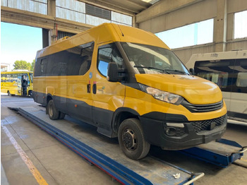 Koulubussi IVECO Daily