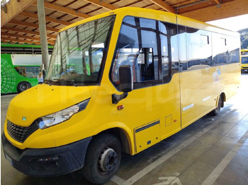 Koulubussi Iveco Indcar: kuva Koulubussi Iveco Indcar