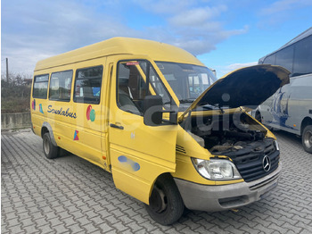 Koulubussi MERCEDES-BENZ Sprinter