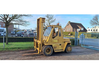 Dieseltrukki Caterpillar 7 ton: kuva Dieseltrukki Caterpillar 7 ton Dieseltrukki Caterpillar 7 ton: kuva Dieseltrukki Caterpillar 7 ton