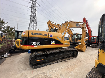 Telakaivukone CATERPILLAR 320CL