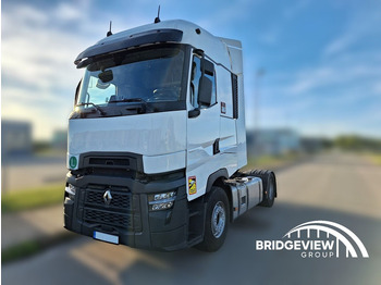 Vetopöytäauto RENAULT T 480