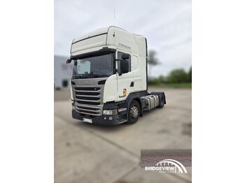Vetopöytäauto SCANIA R 450