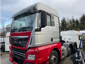 Ohjaamo MAN TGX
