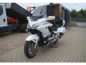 Moottoripyörä HONDA