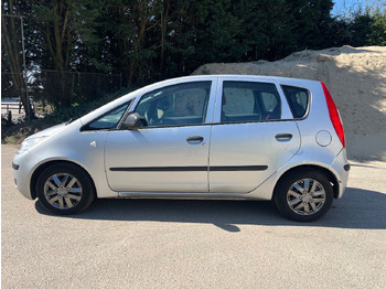Henkilöauto Mitsubishi Colt 1.3 Airco: kuva Henkilöauto Mitsubishi Colt 1.3 Airco Henkilöauto Mitsubishi Colt 1.3 Airco: kuva Henkilöauto Mitsubishi Colt 1.3 Airco