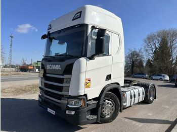 Vetopöytäauto SCANIA R 450