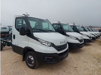 Uusi Kuorma-auto alusta, Nosturiauto Iveco Daily 35C16 Fahrgestell  Wählbar Aufbau Euro6E Iveco Daily 35C16 Fahrgestell  Wählbar Aufbau Euro6E: kuva Uusi Kuorma-auto alusta, Nosturiauto Iveco Daily 35C16 Fahrgestell  Wählbar Aufbau Euro6E Iveco Daily 35C16 Fahrgestell  Wählbar Aufbau Euro6E