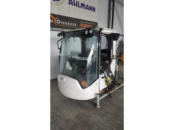 Ohjaamo ja sisustus LIEBHERR