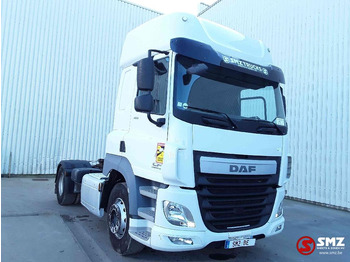 Vetopöytäauto DAF CF 85 460