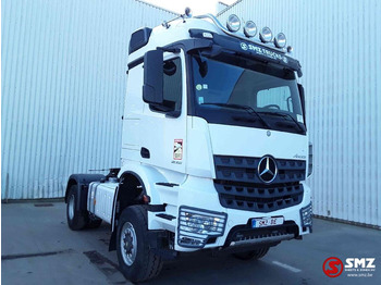 Vetopöytäauto MERCEDES-BENZ Arocs