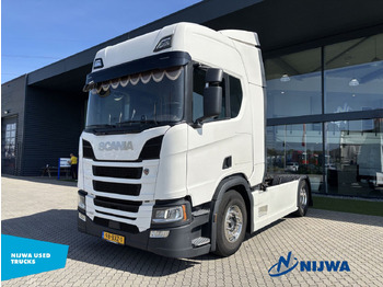 Vetopöytäauto SCANIA R 450
