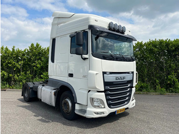 Vetopöytäauto DAF XF