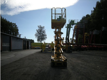 Itsekulkevat henkilönostimet Genie GS 4047 Scherenarbeitsbühne Genie 14 m: kuva Itsekulkevat henkilönostimet Genie GS 4047 Scherenarbeitsbühne Genie 14 m Itsekulkevat henkilönostimet Genie GS 4047 Scherenarbeitsbühne Genie 14 m: kuva Itsekulkevat henkilönostimet Genie GS 4047 Scherenarbeitsbühne Genie 14 m