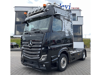Vetopöytäauto MERCEDES-BENZ Actros