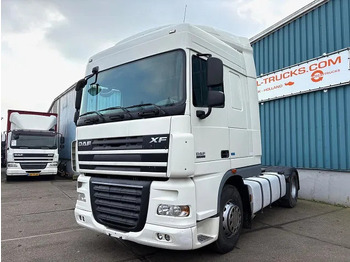 Vetopöytäauto DAF XF 105 460
