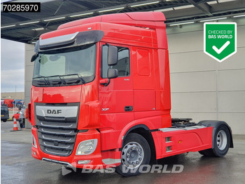 Vetopöytäauto DAF XF 530