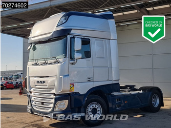 Vetopöytäauto DAF XF 530