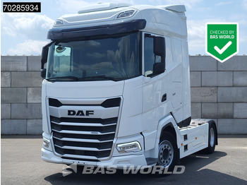 Vetopöytäauto DAF XG 480