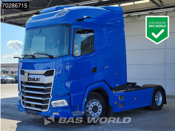 Vetopöytäauto DAF XG 480