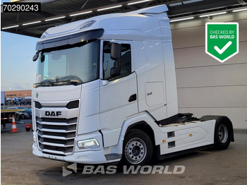 Vetopöytäauto DAF XG 480