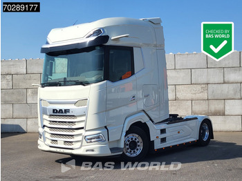 Vetopöytäauto DAF XG+ 530