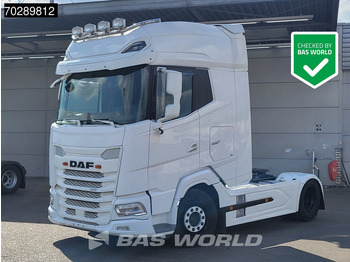 Vetopöytäauto DAF XG+ 530