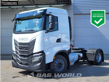 Vetopöytäauto IVECO S-WAY