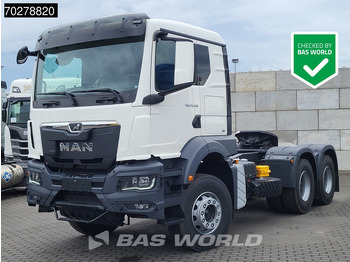 Vetopöytäauto MAN TGS 33.480