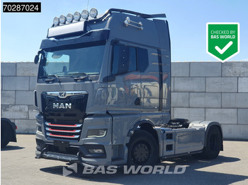 Vetopöytäauto MAN TGX